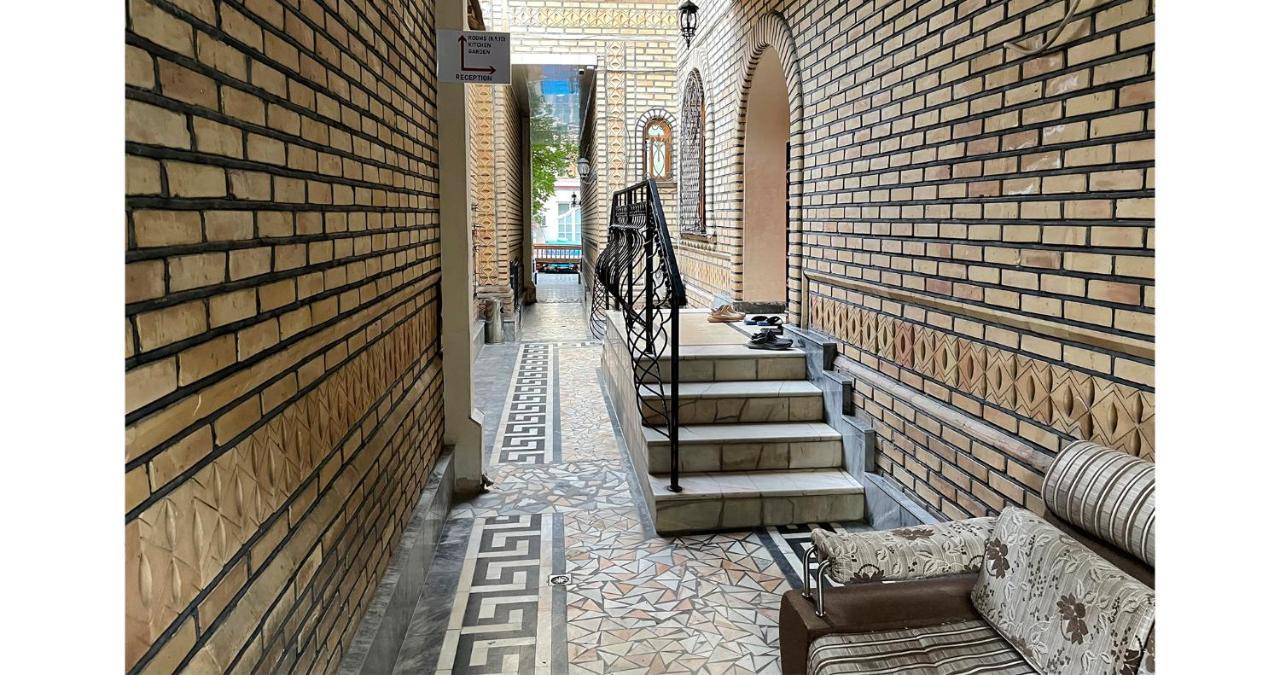 Old Inn Hostel Tasjkent Buitenkant foto